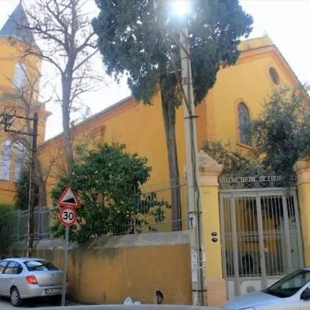 Zula House Апартаменты